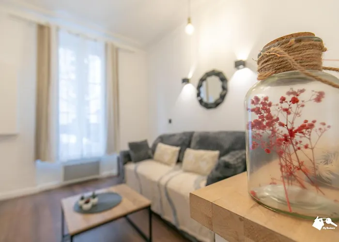 Beautiful 2persons Montparnasse - Commandeur Apartment